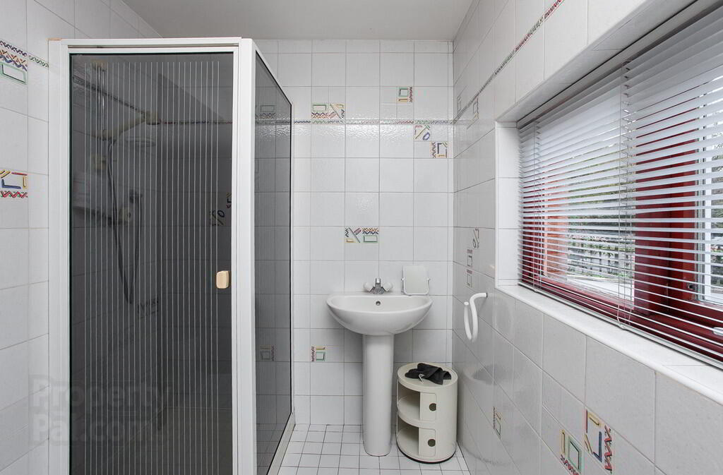 13 Edenvale Park 21 of 27