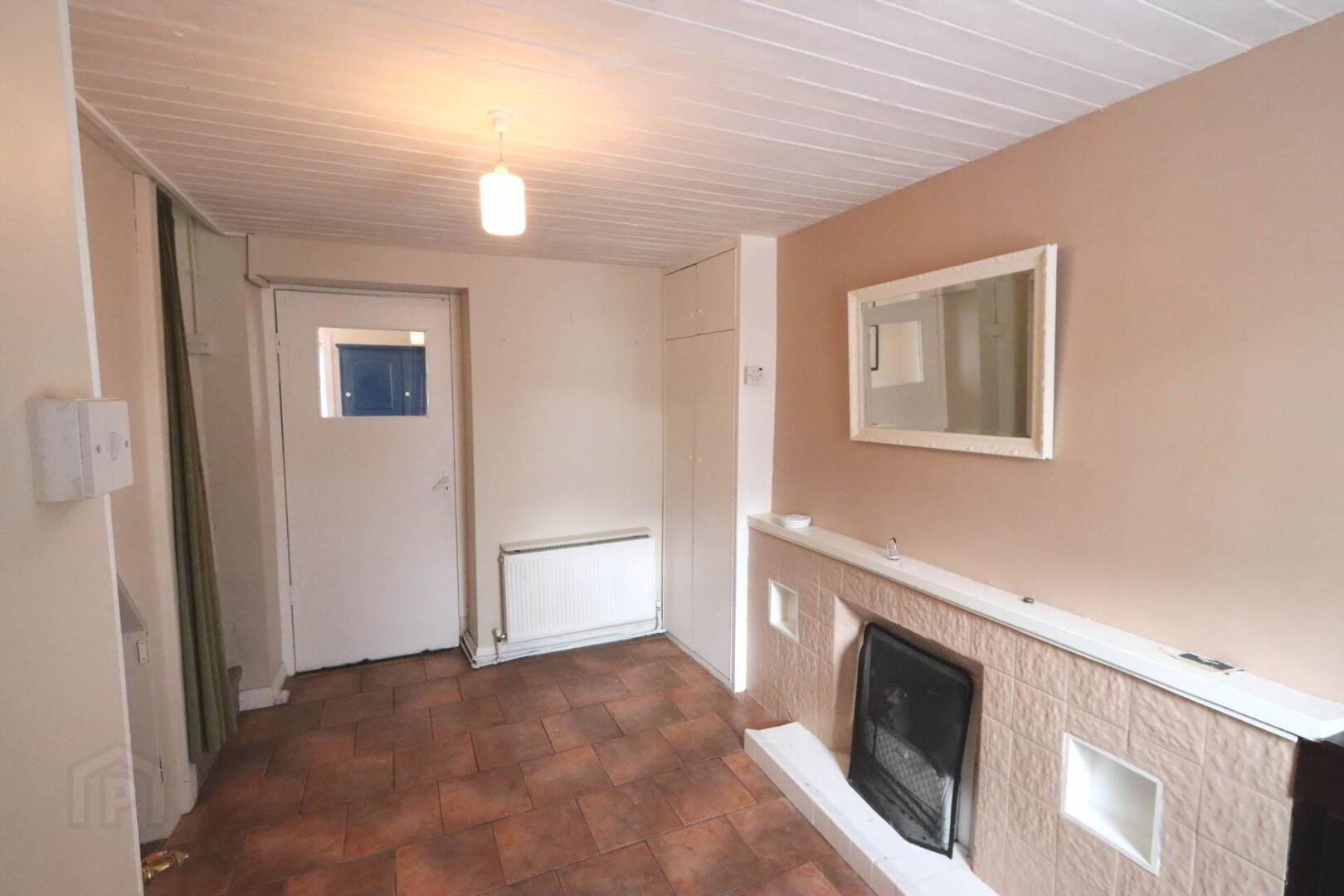 8 Emly Road 5 of 13