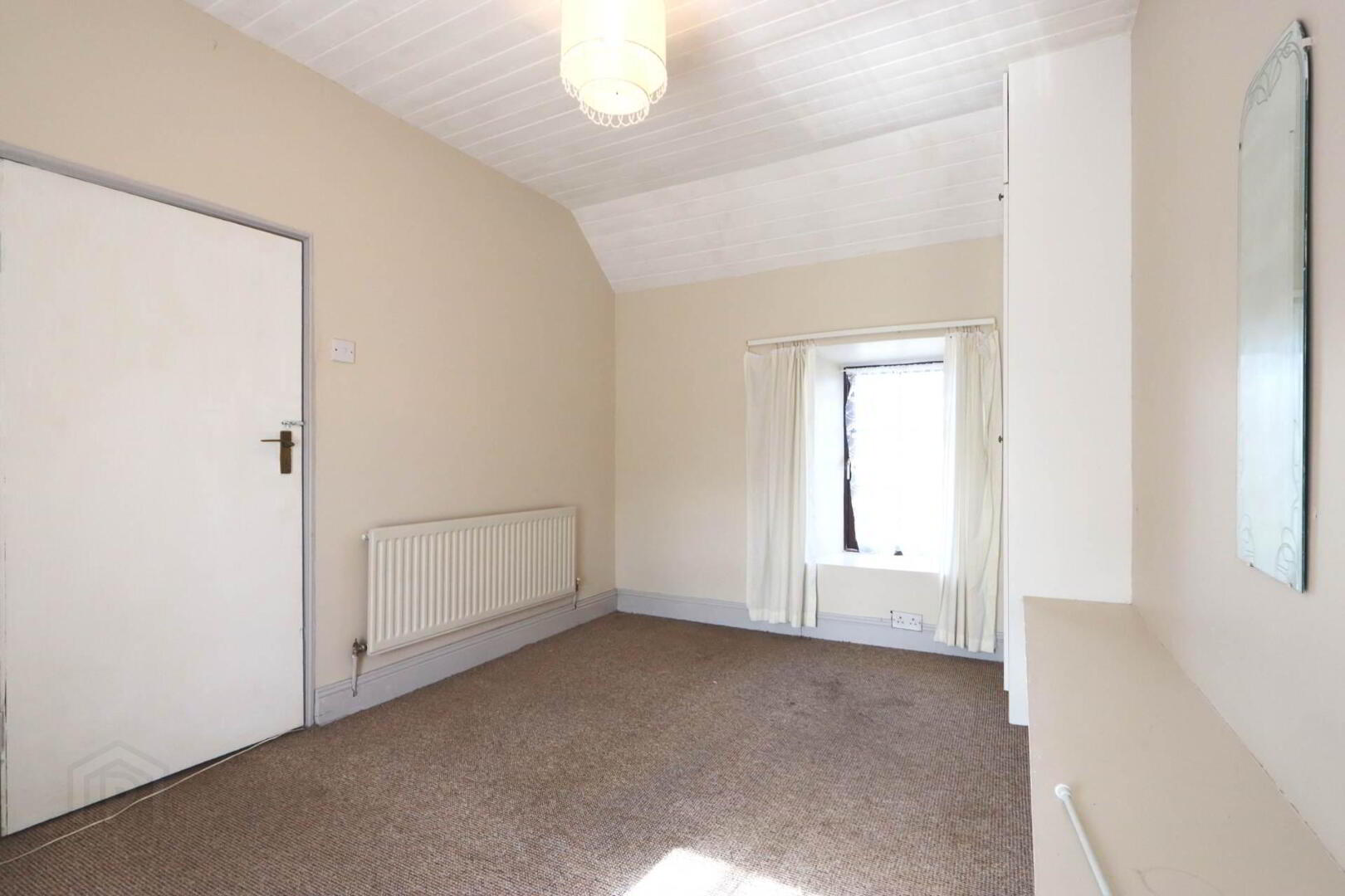 8 Emly Road 8 of 13