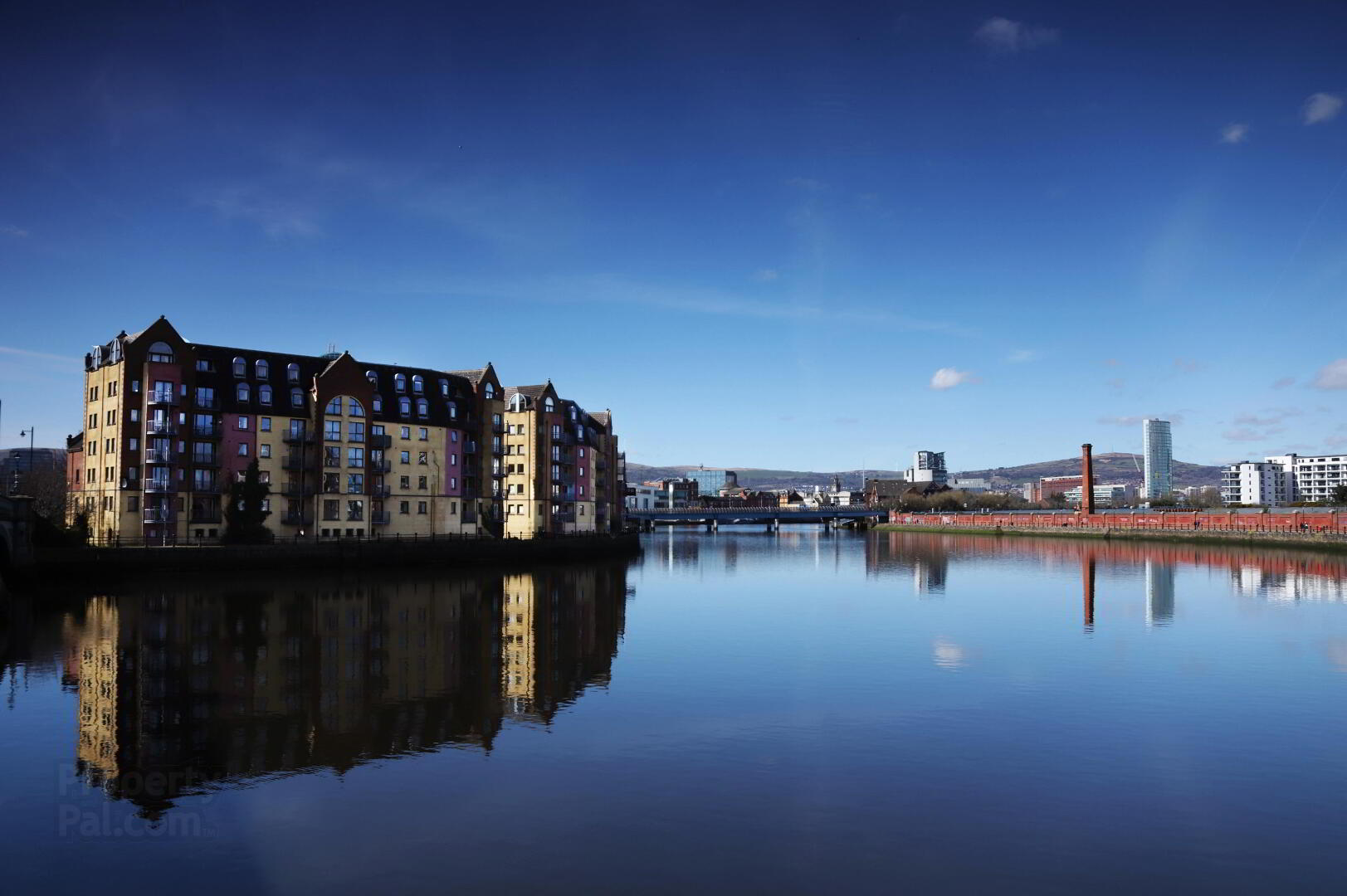 City Centre Apartment, 52 St John's Wharf