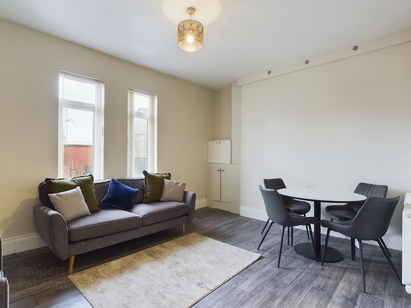 Apt 1, 340 Newtownards Road