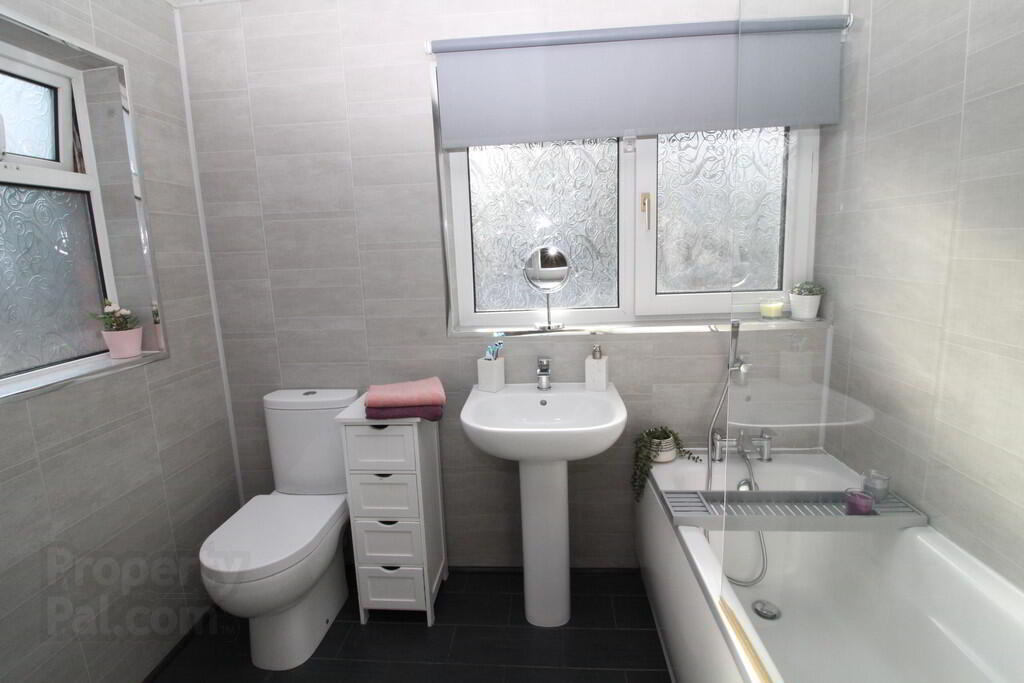 22 Ferndale Road 11 of 14