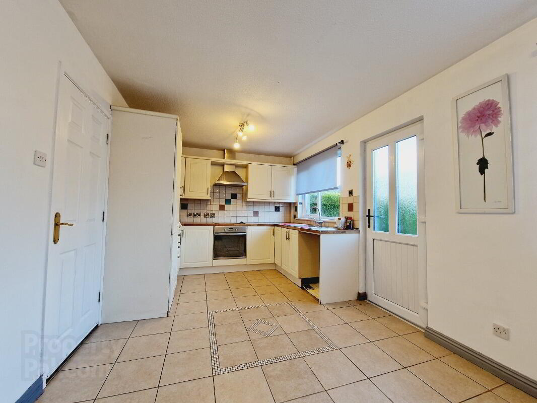 31 Summerfield Court 7 of 14