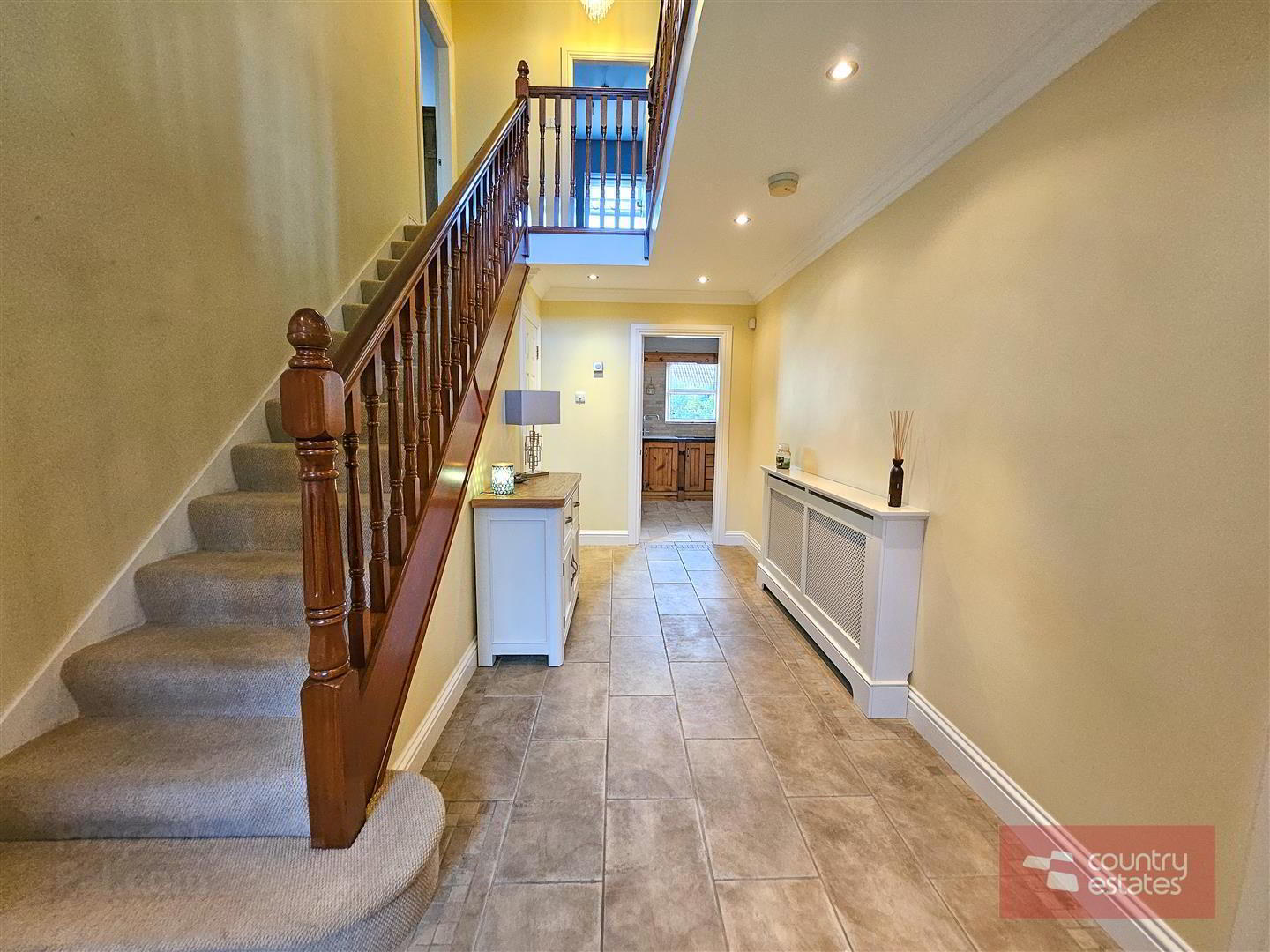 15 Broadlands Drive 4 of 42