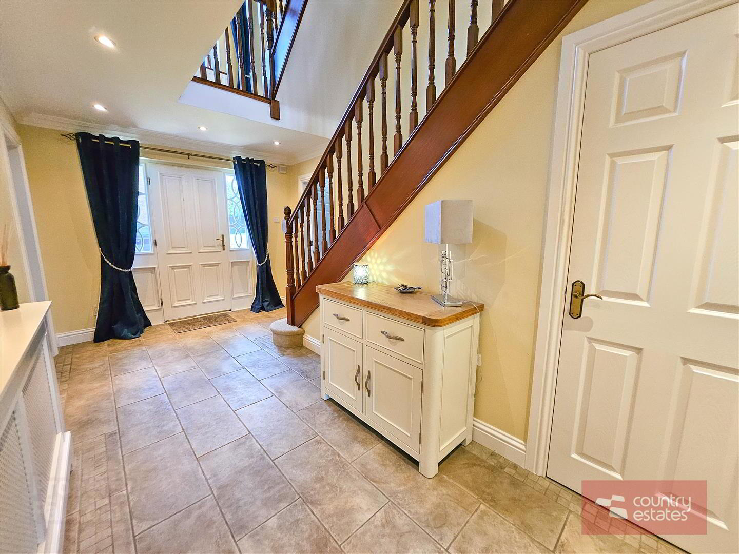 15 Broadlands Drive 5 of 42