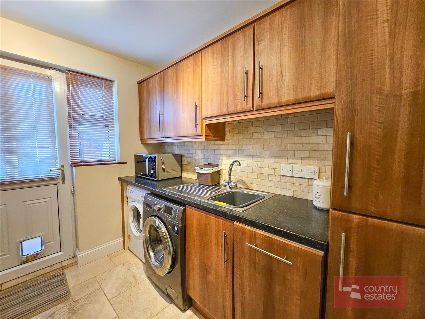 15 Broadlands Drive 17 of 42
