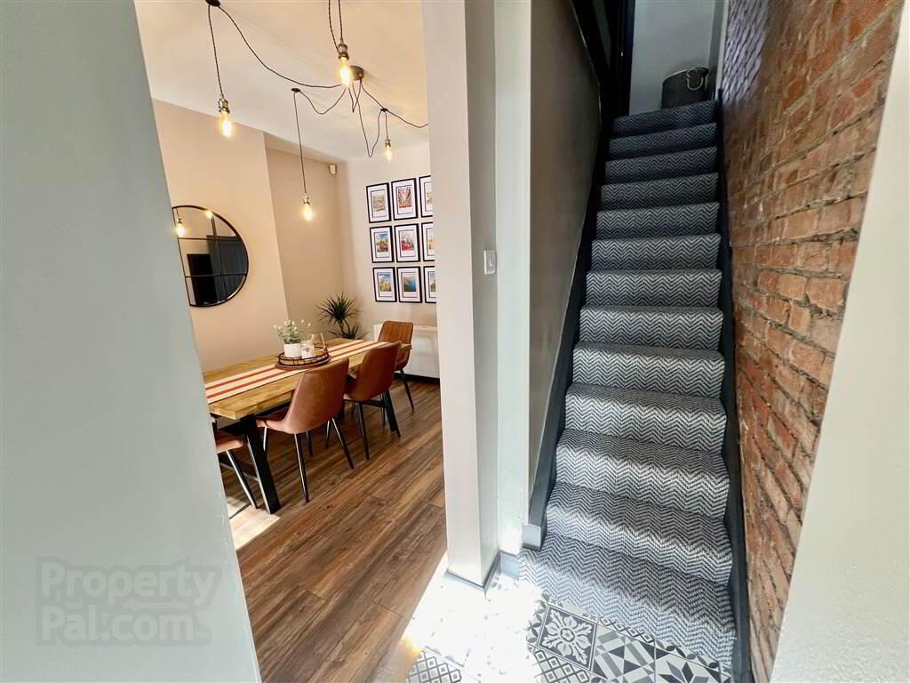 66 Donard Street 5 of 24