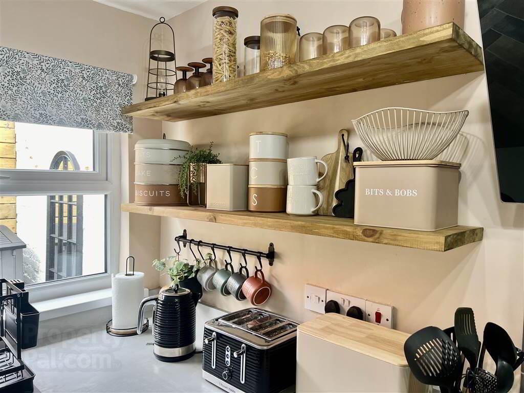 66 Donard Street 15 of 24