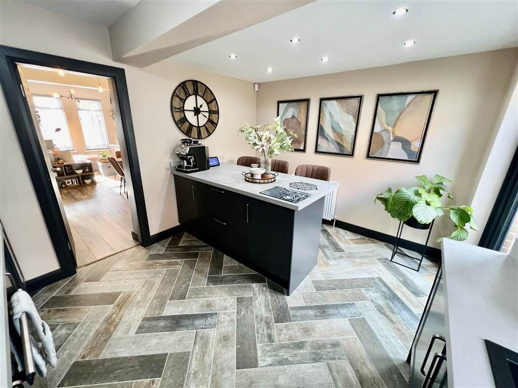 66 Donard Street 12 of 24