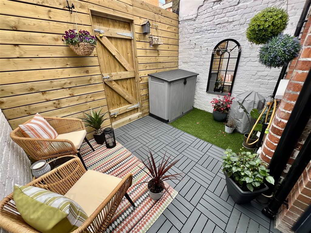 66 Donard Street 17 of 24