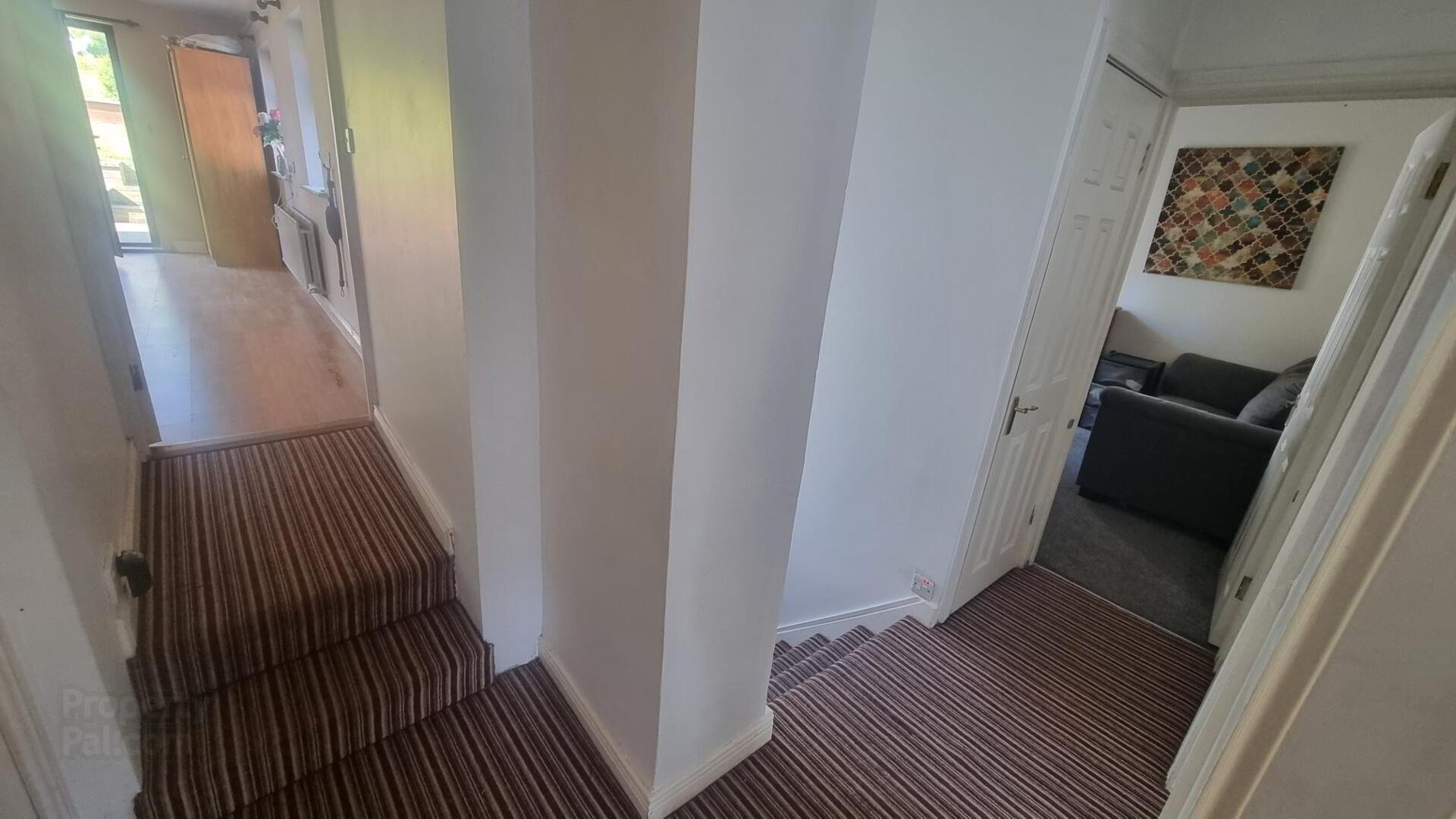 Duncara House, Cara Street 8 of 13