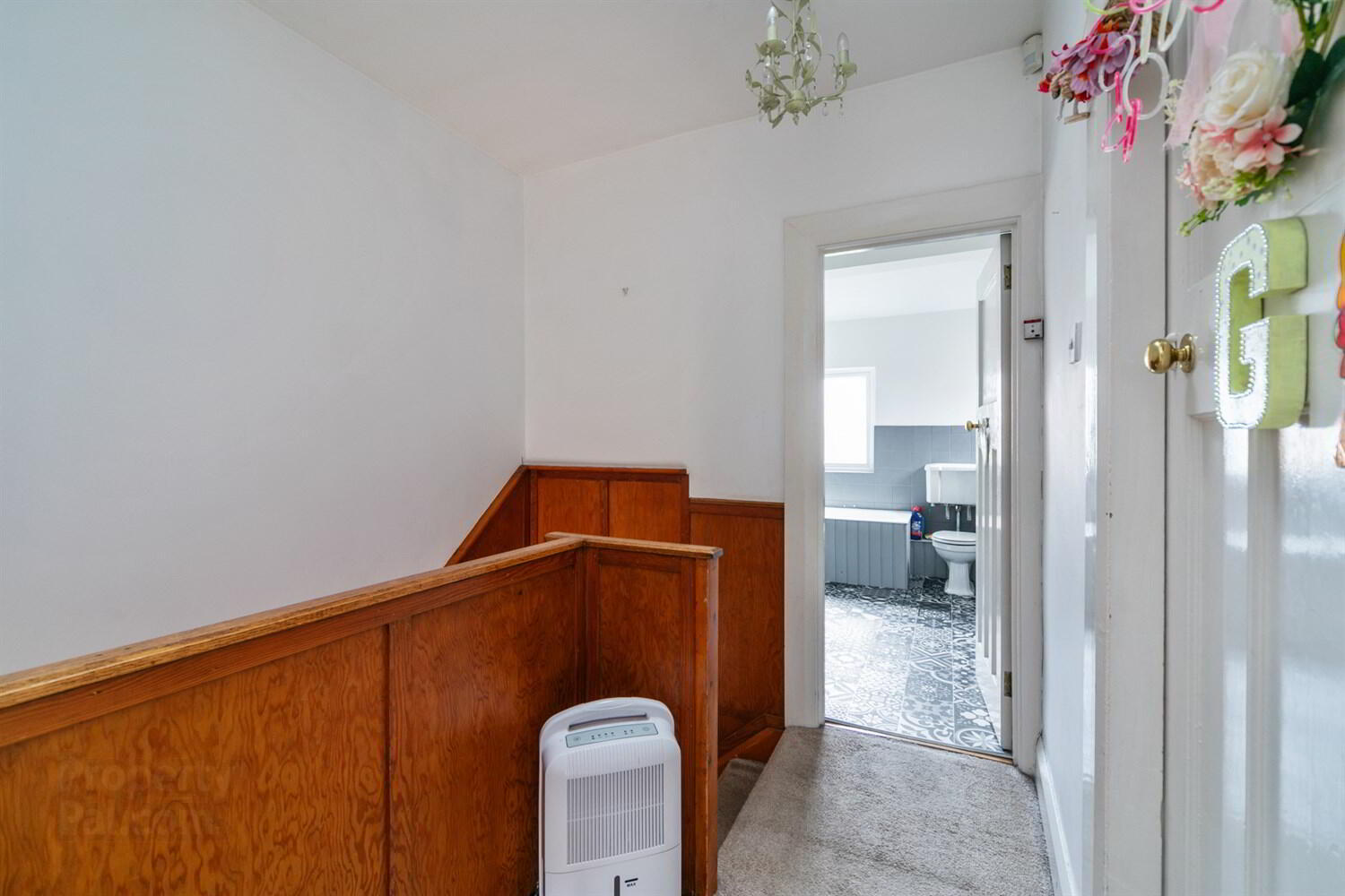 5 Upton Avenue 11 of 18