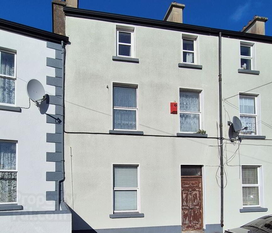 8 Convent Terrace ( Mcdermott St)