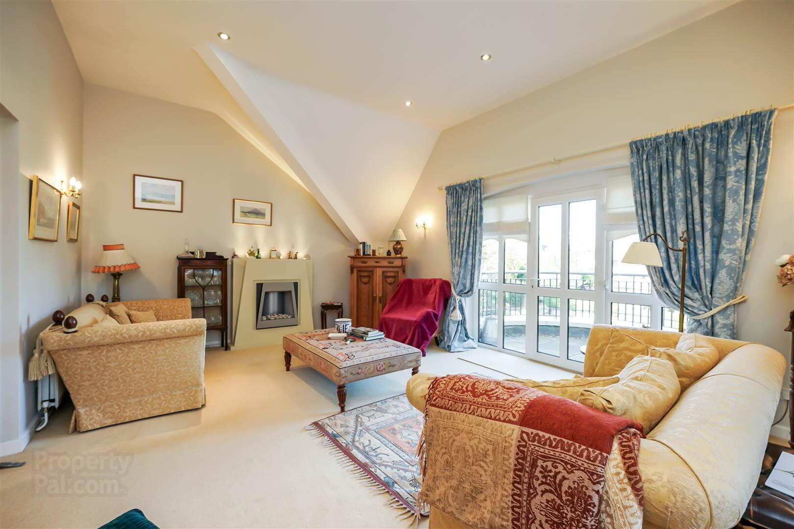 7 Penthouse, Bayside Apartments, 24 Ballyholme Road 5 of 15