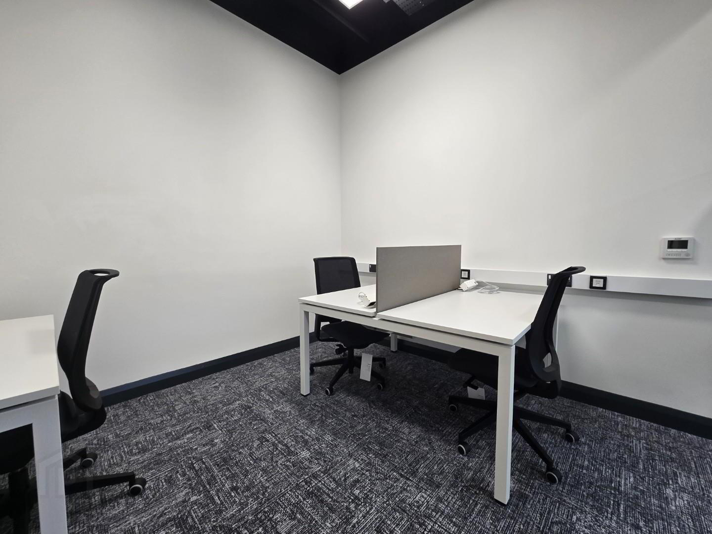 Regus 11 of 12