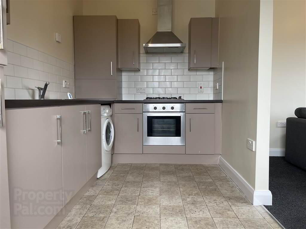 9 Apt. Duffy Building, 36 Ross Mill Avenue 5 of 15