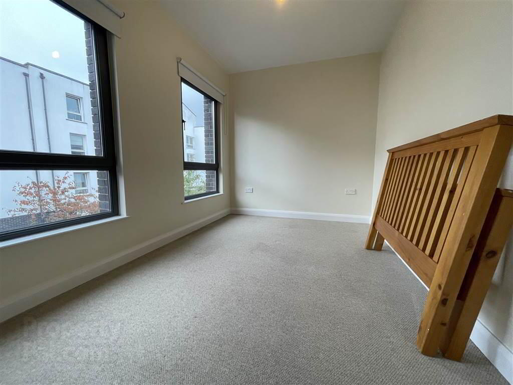 9 Apt. Duffy Building, 36 Ross Mill Avenue 13 of 15