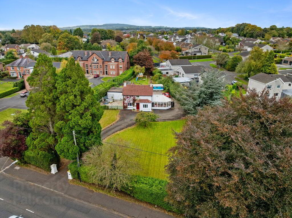 The Cottage, 36 Belfast Road 4 of 55