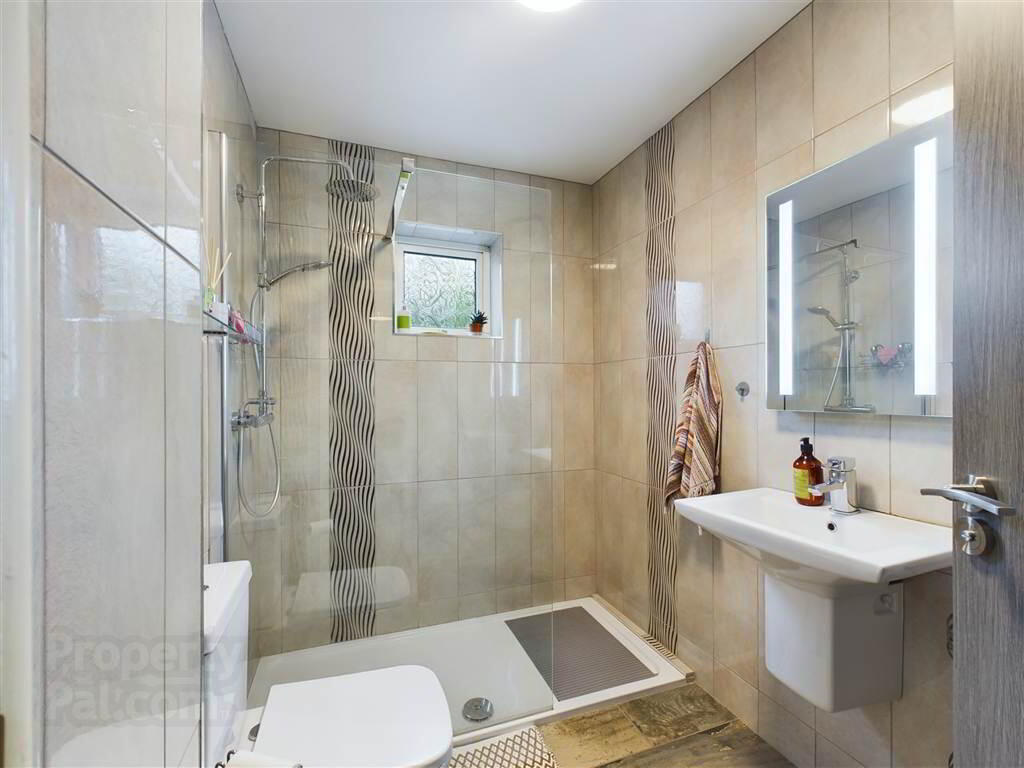 16 Dunmore Holiday Villas 6 of 15