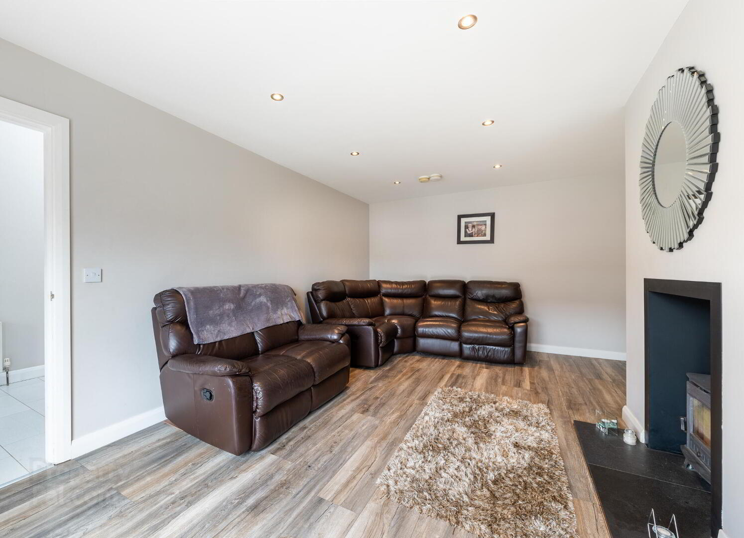 31 Castle Meadow Drive 8 of 31