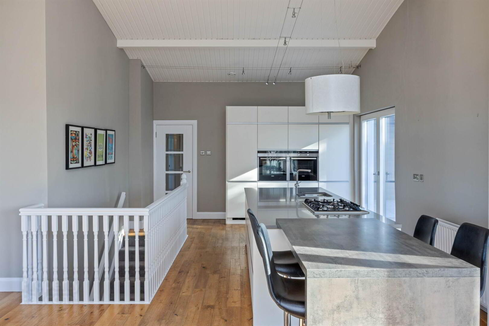 2 Kintyre Avenue 16 of 38