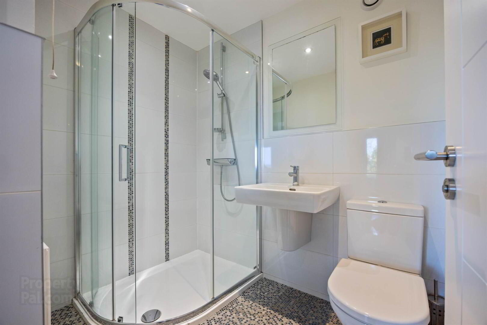 2 Kintyre Avenue 29 of 38
