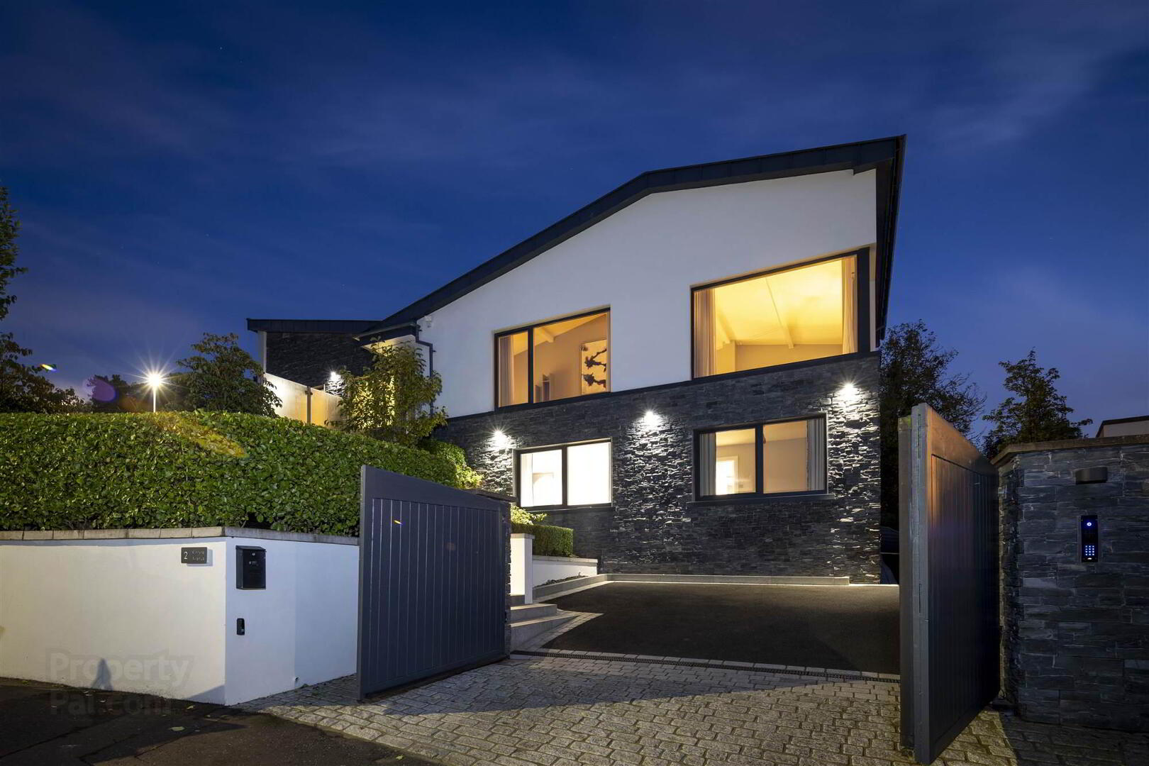 2 Kintyre Avenue 38 of 38