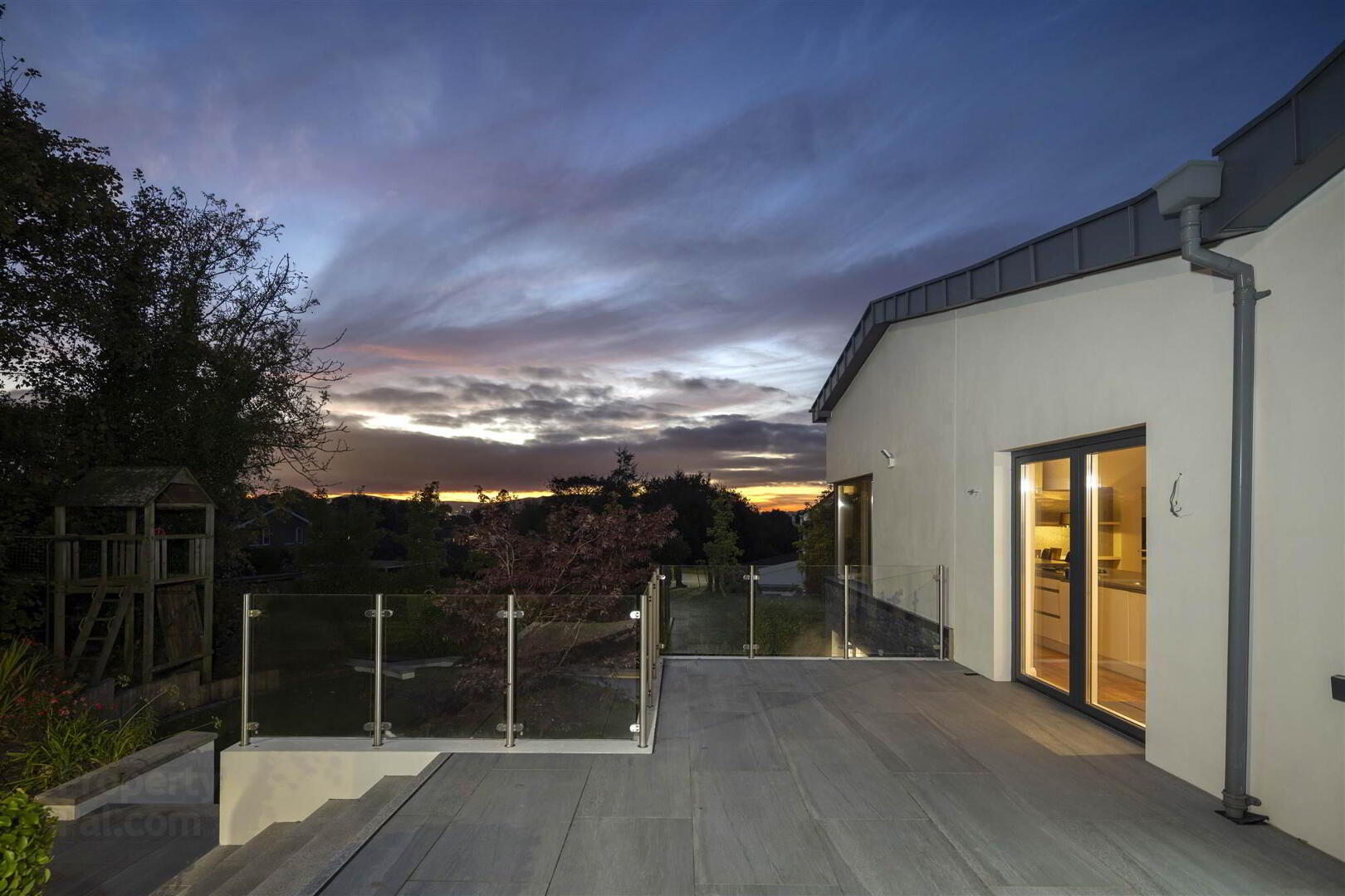 2 Kintyre Avenue 37 of 38