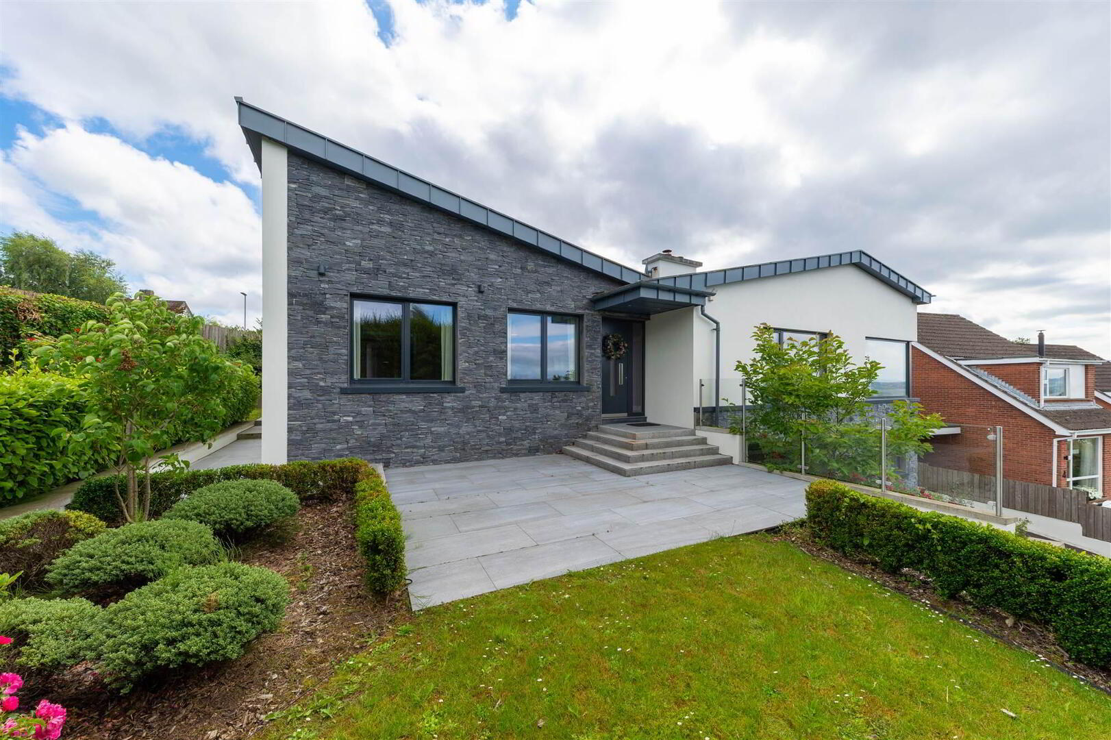 2 Kintyre Avenue 11 of 112