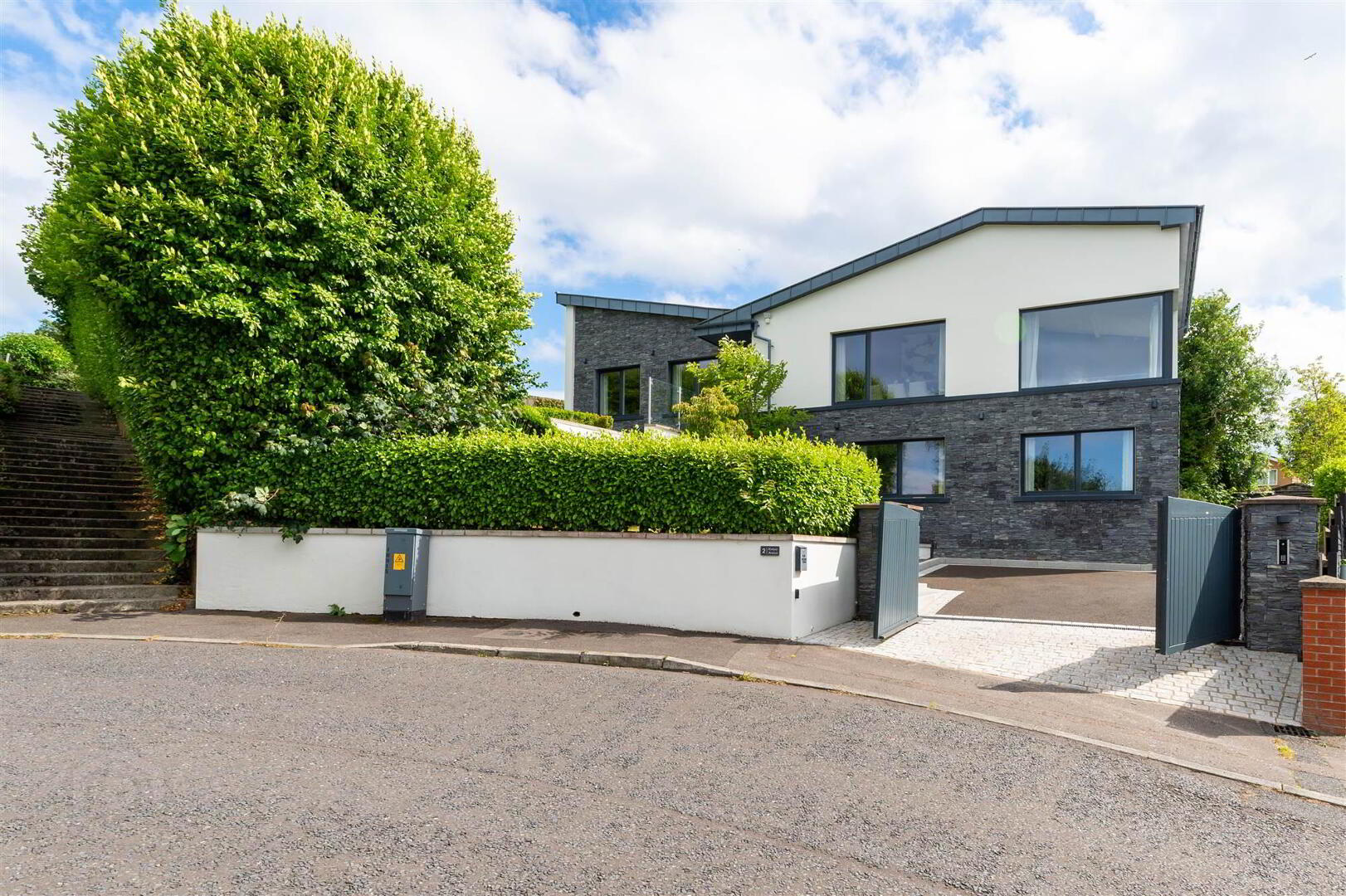2 Kintyre Avenue 5 of 112