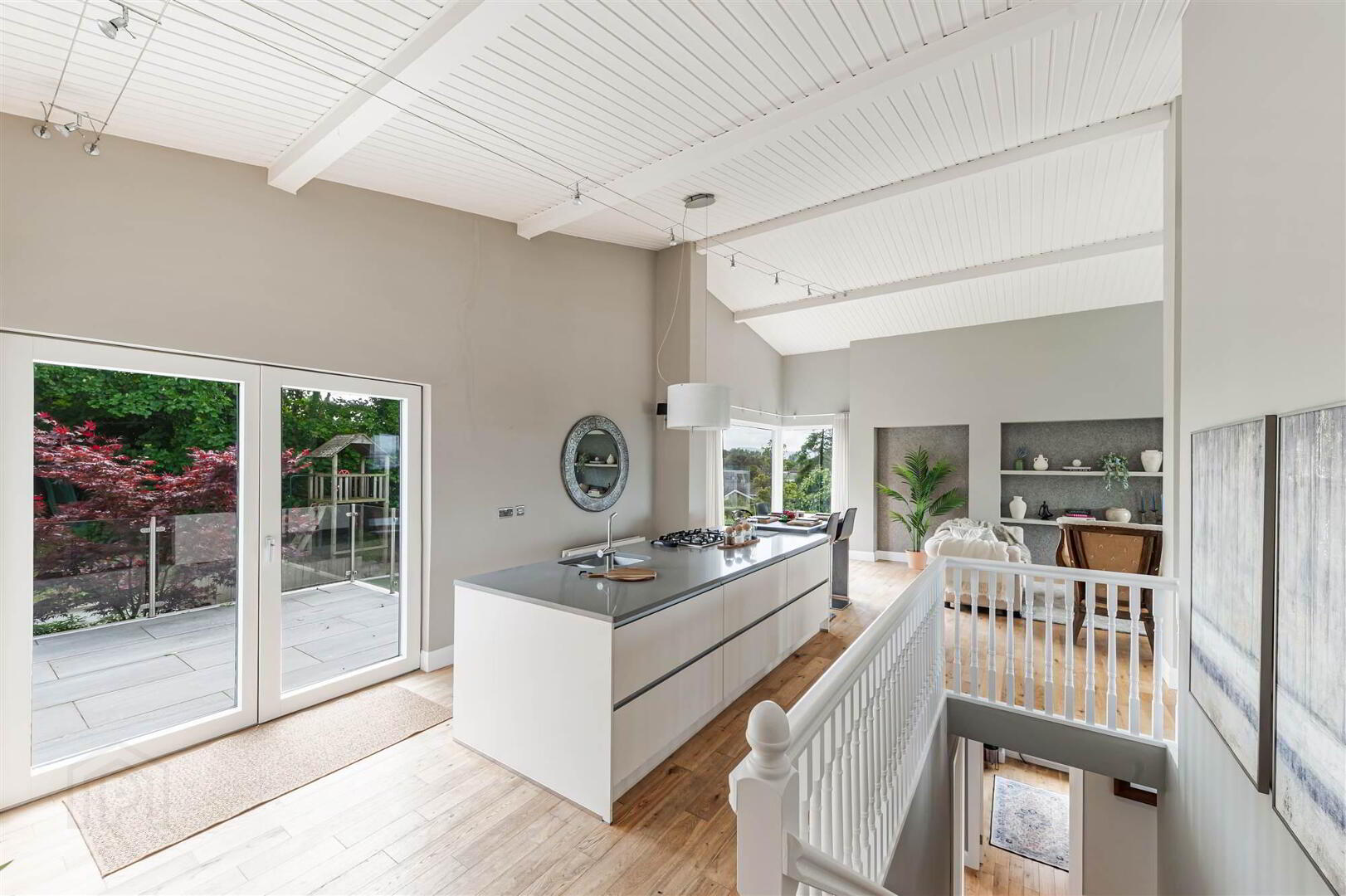 2 Kintyre Avenue 20 of 112