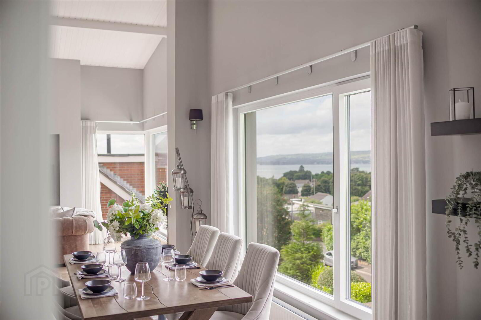 2 Kintyre Avenue 53 of 112