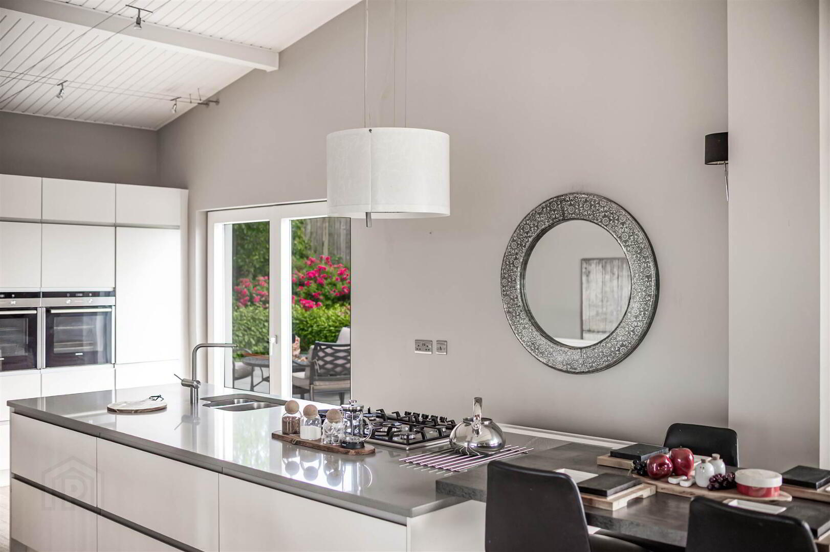 2 Kintyre Avenue 48 of 112
