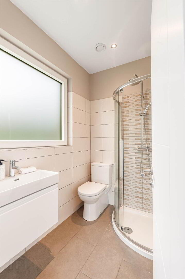 2 Kintyre Avenue 71 of 112