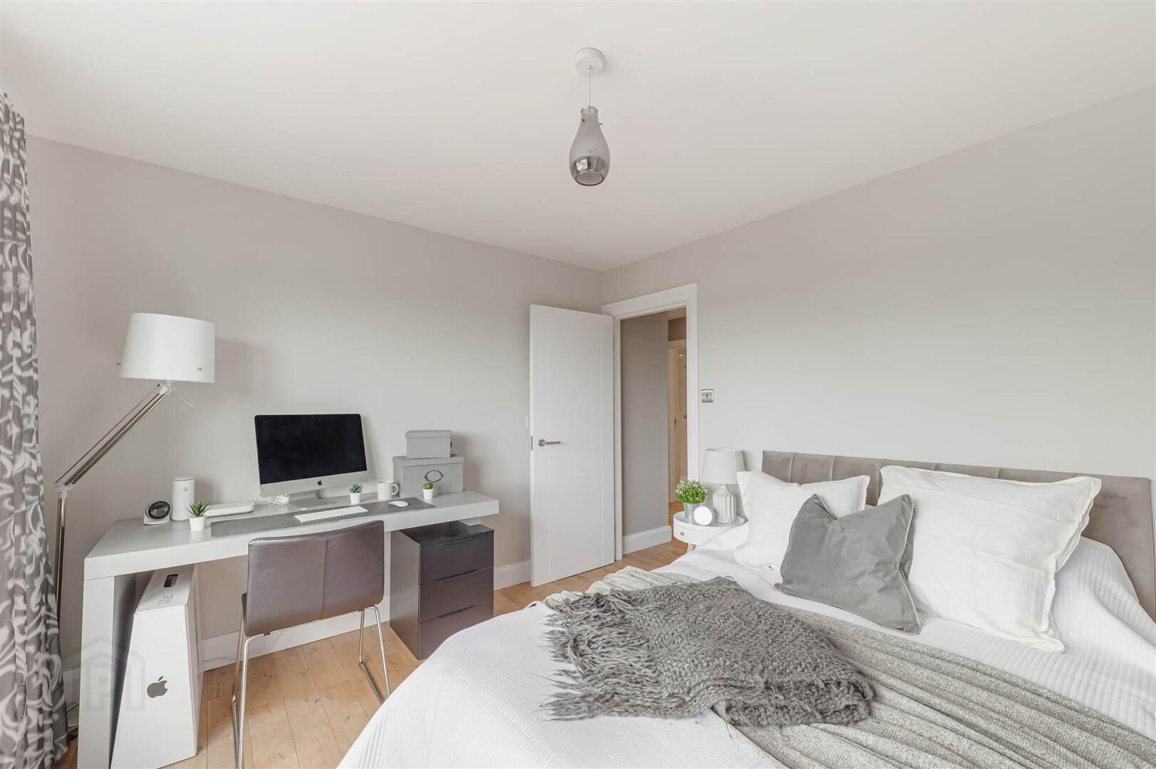 2 Kintyre Avenue 89 of 112