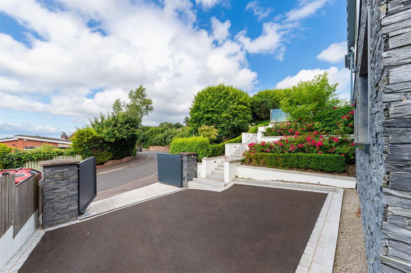 2 Kintyre Avenue 112 of 112