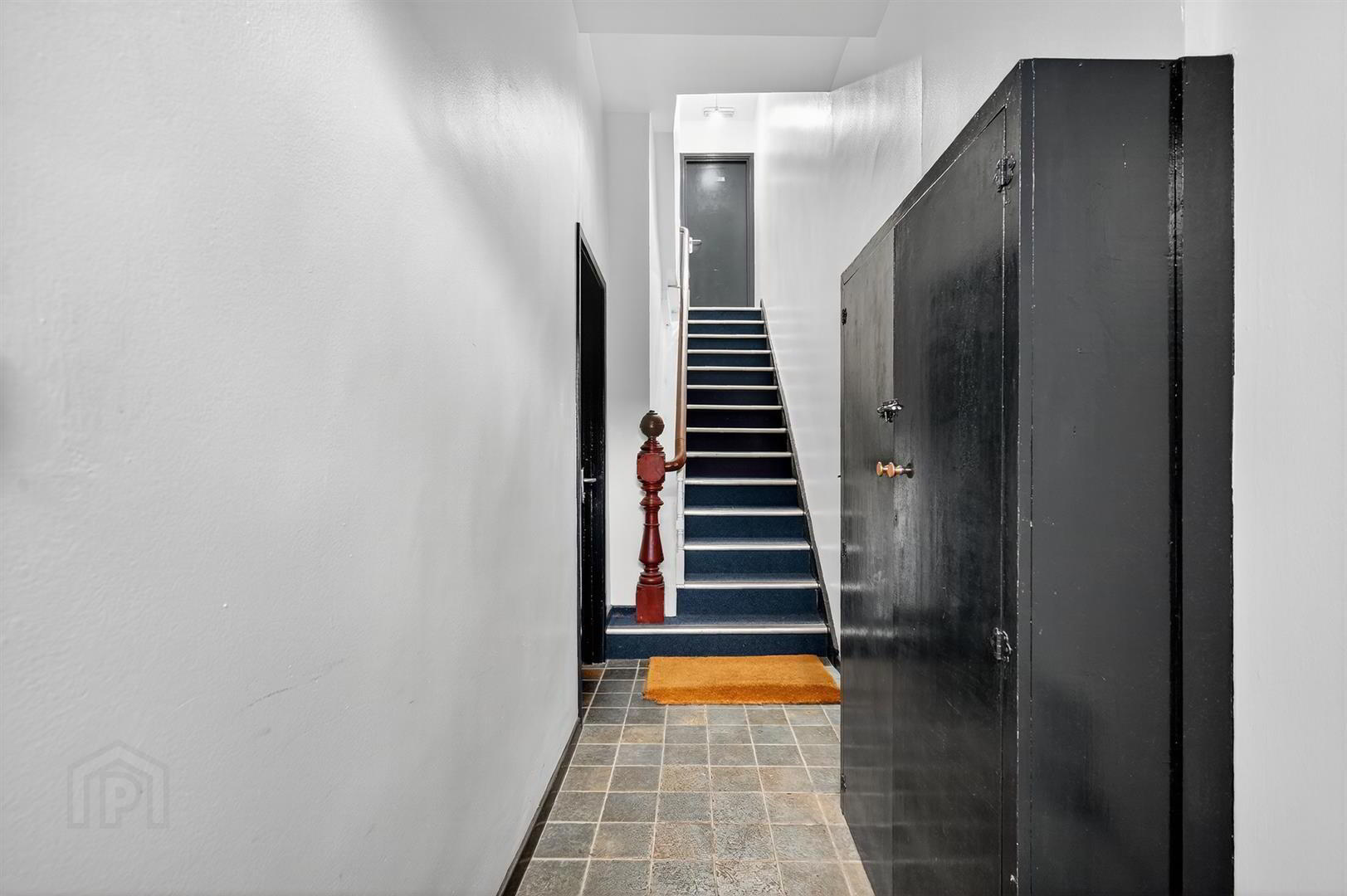 75 Wellesley Avenue ( Converted Into Two Apartments) 3 of 20
