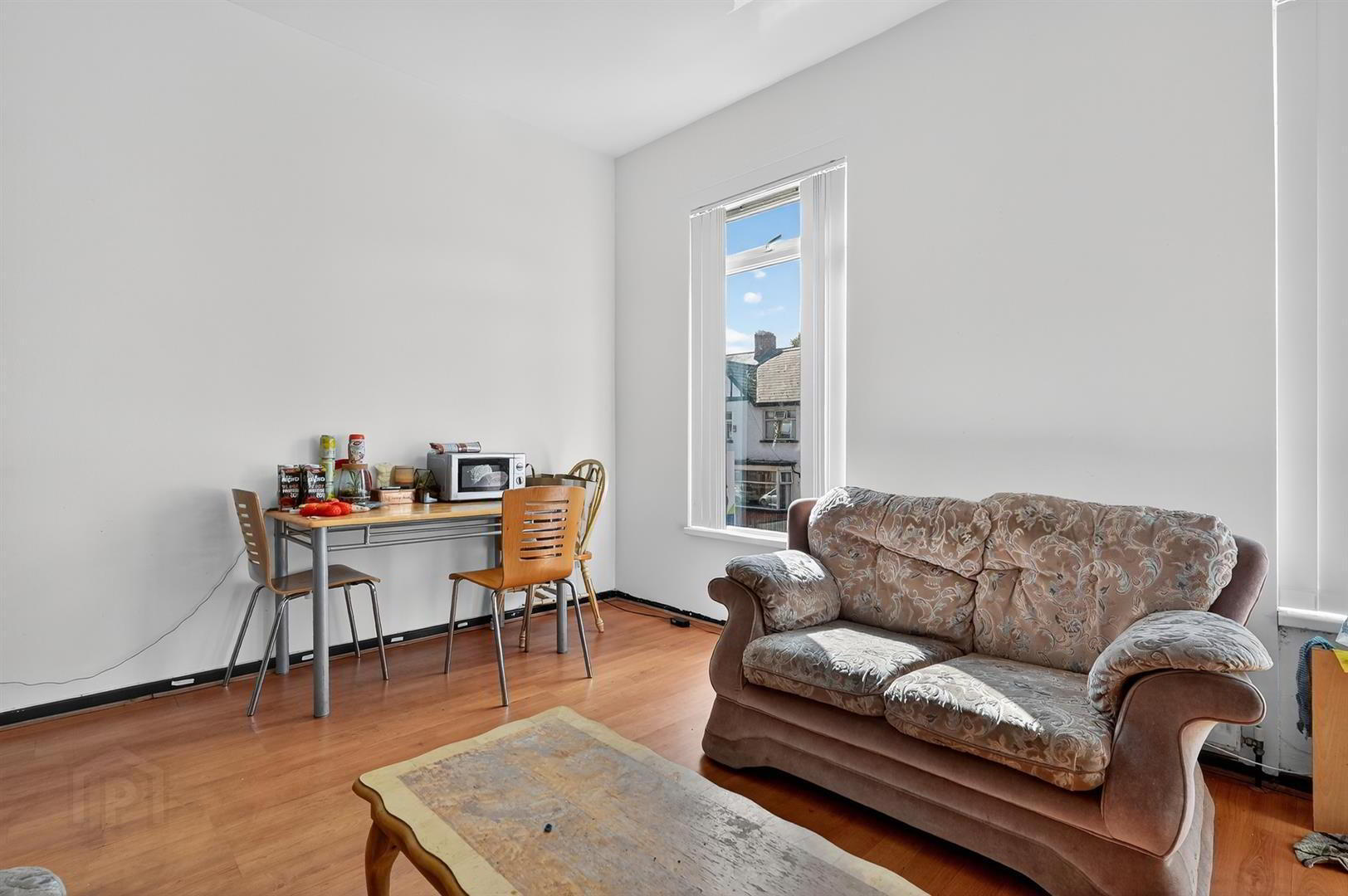 75 Wellesley Avenue ( Converted Into Two Apartments) 13 of 20