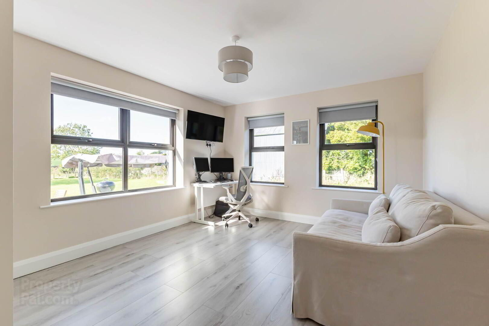 87 Carrickmannon Road 10 of 40