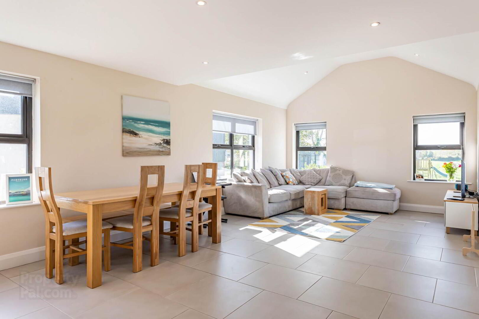 87 Carrickmannon Road 16 of 40
