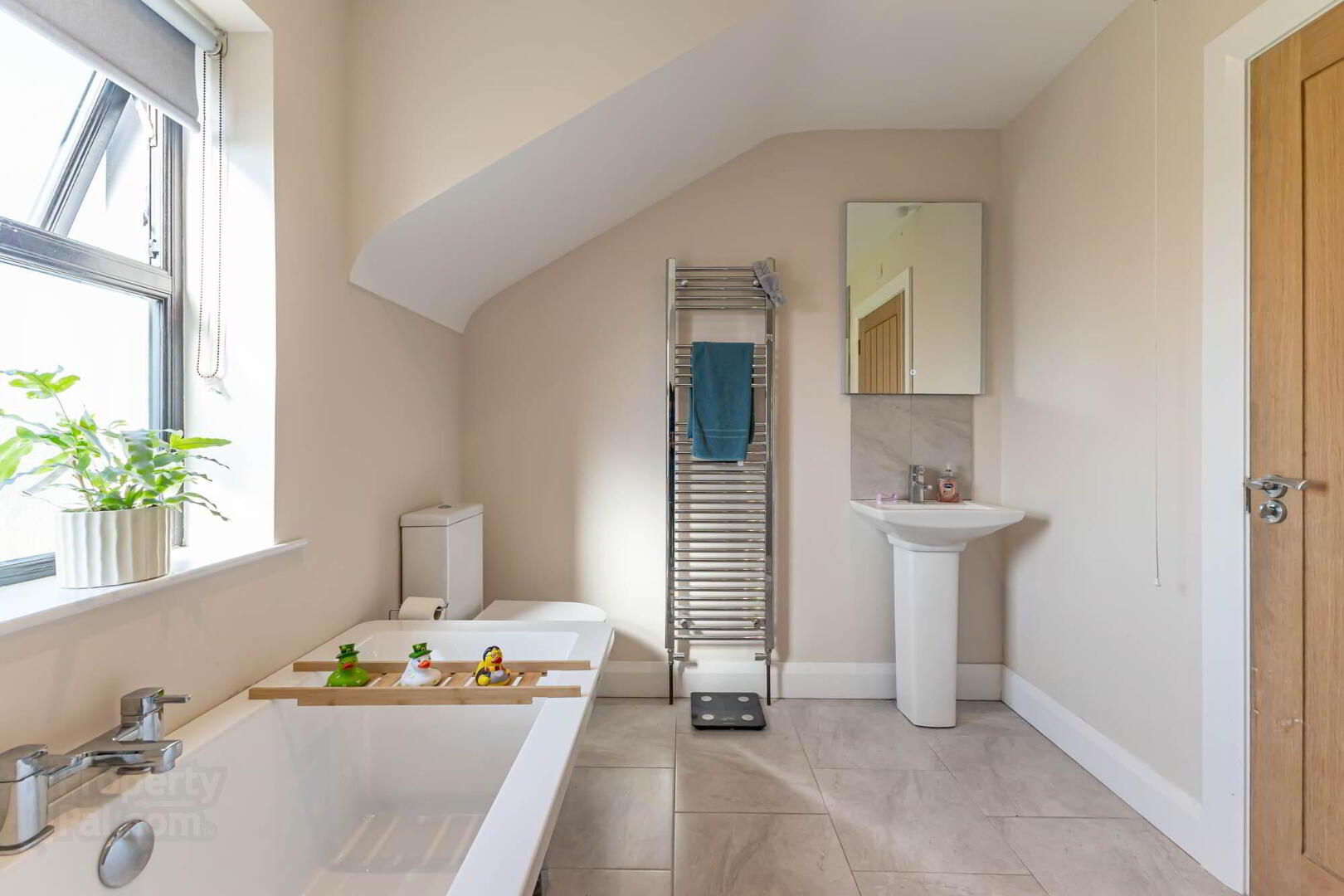 87 Carrickmannon Road 33 of 40
