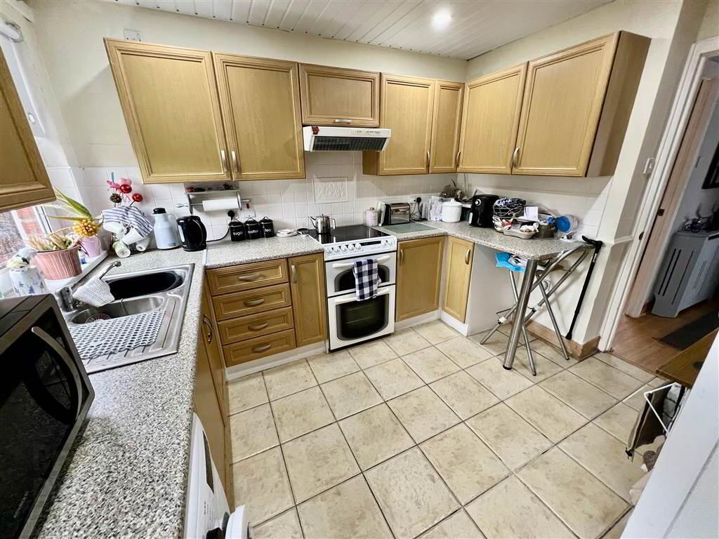 33 Mount Merrion Gardens 4 of 8