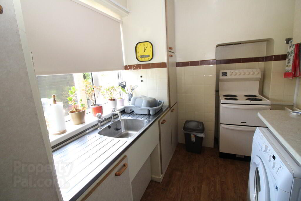 47 Glebe Road West 6 of 16