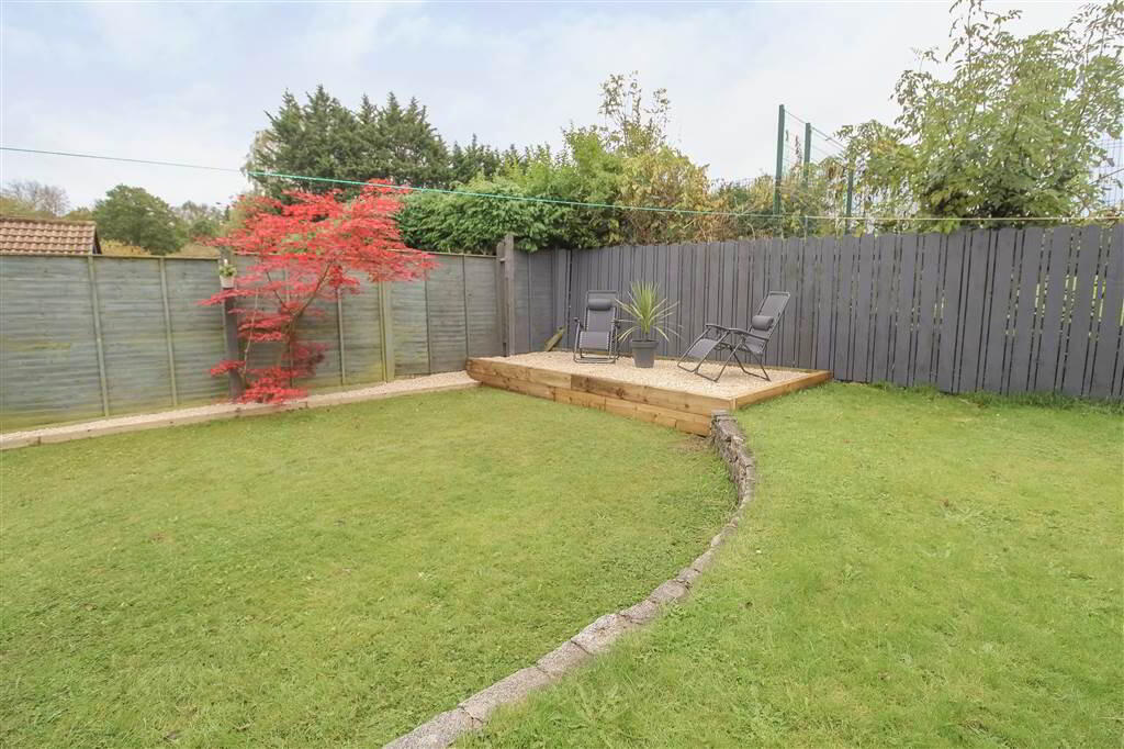17 Kingswood Park 16 of 19