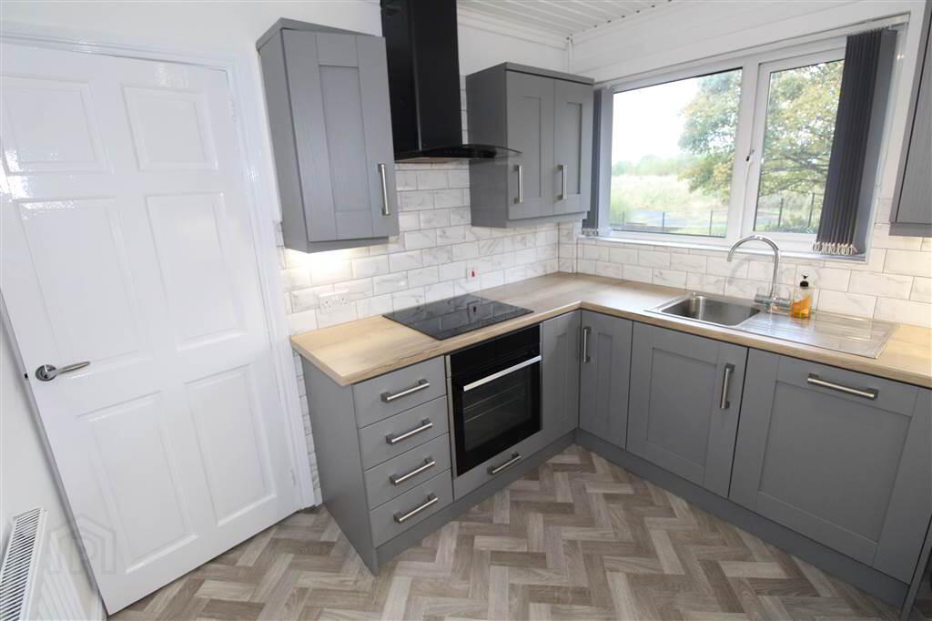 Apt 111, Firmount Crescent 5 of 11
