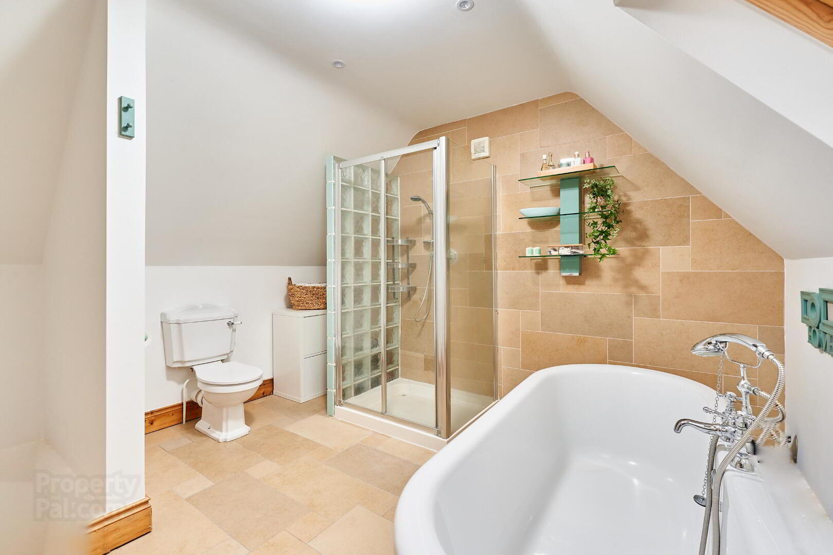 Laurel House, Kildalkey Wood 18 of 35