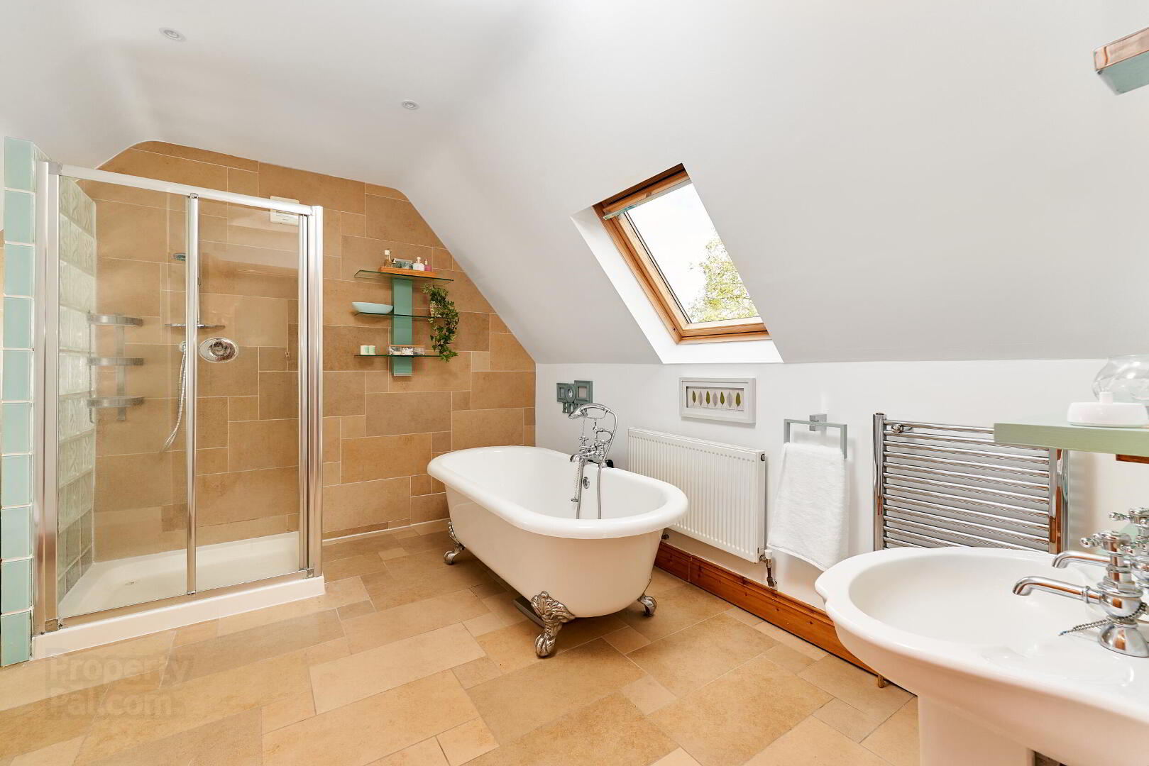 Laurel House, Kildalkey Wood 17 of 35