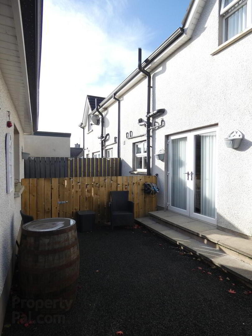 5 Wallace Crescent 35 of 38