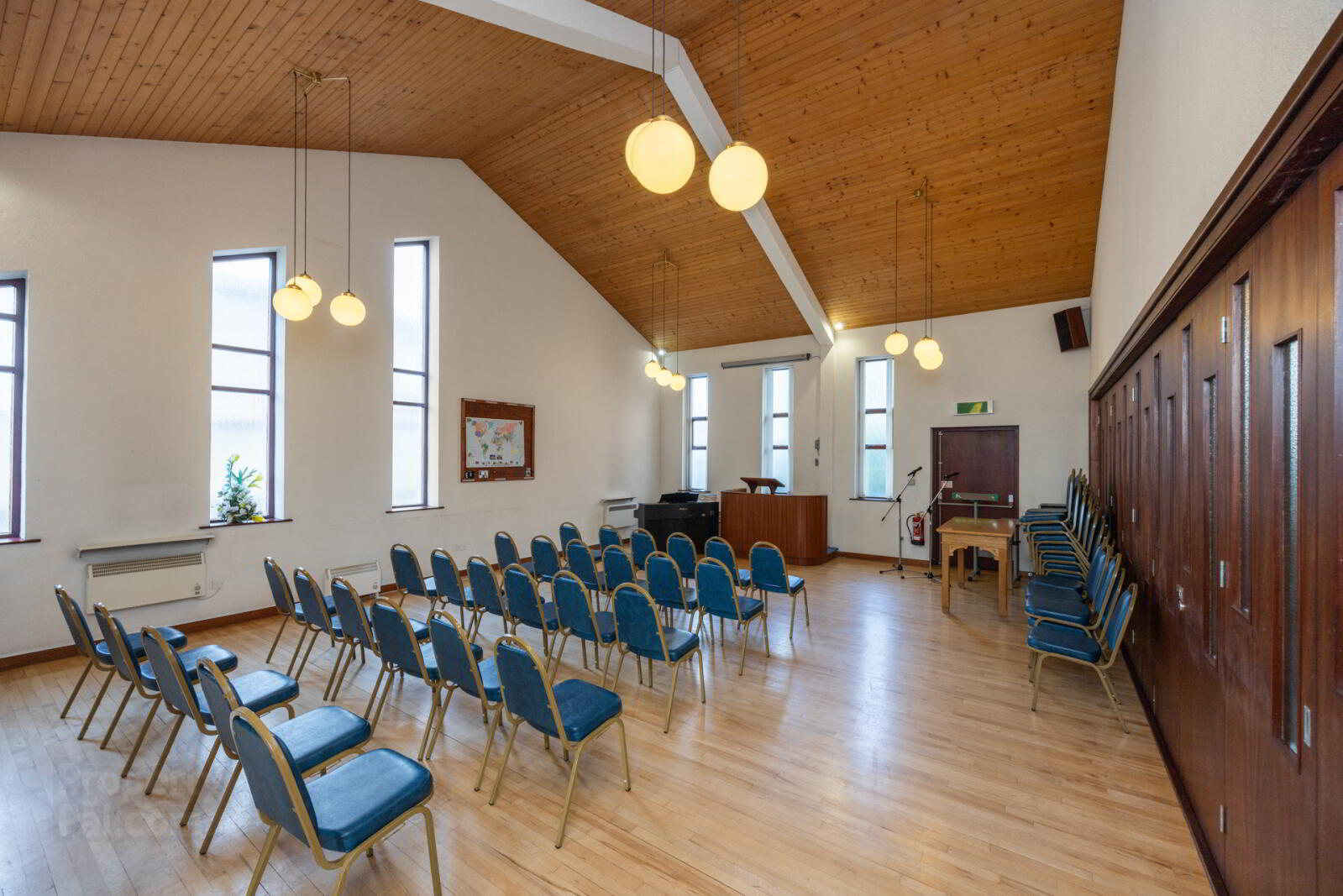 Olivet Hall, 138-140 Mount Merrion Avenue 8 of 15