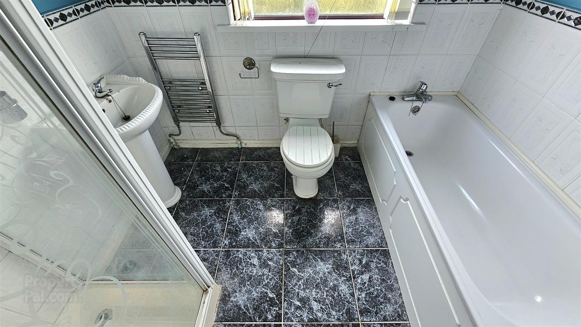 12 Copperwood Close 4 of 5